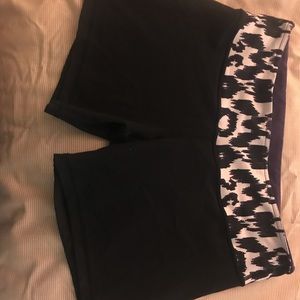 Lululemon fitted shorts